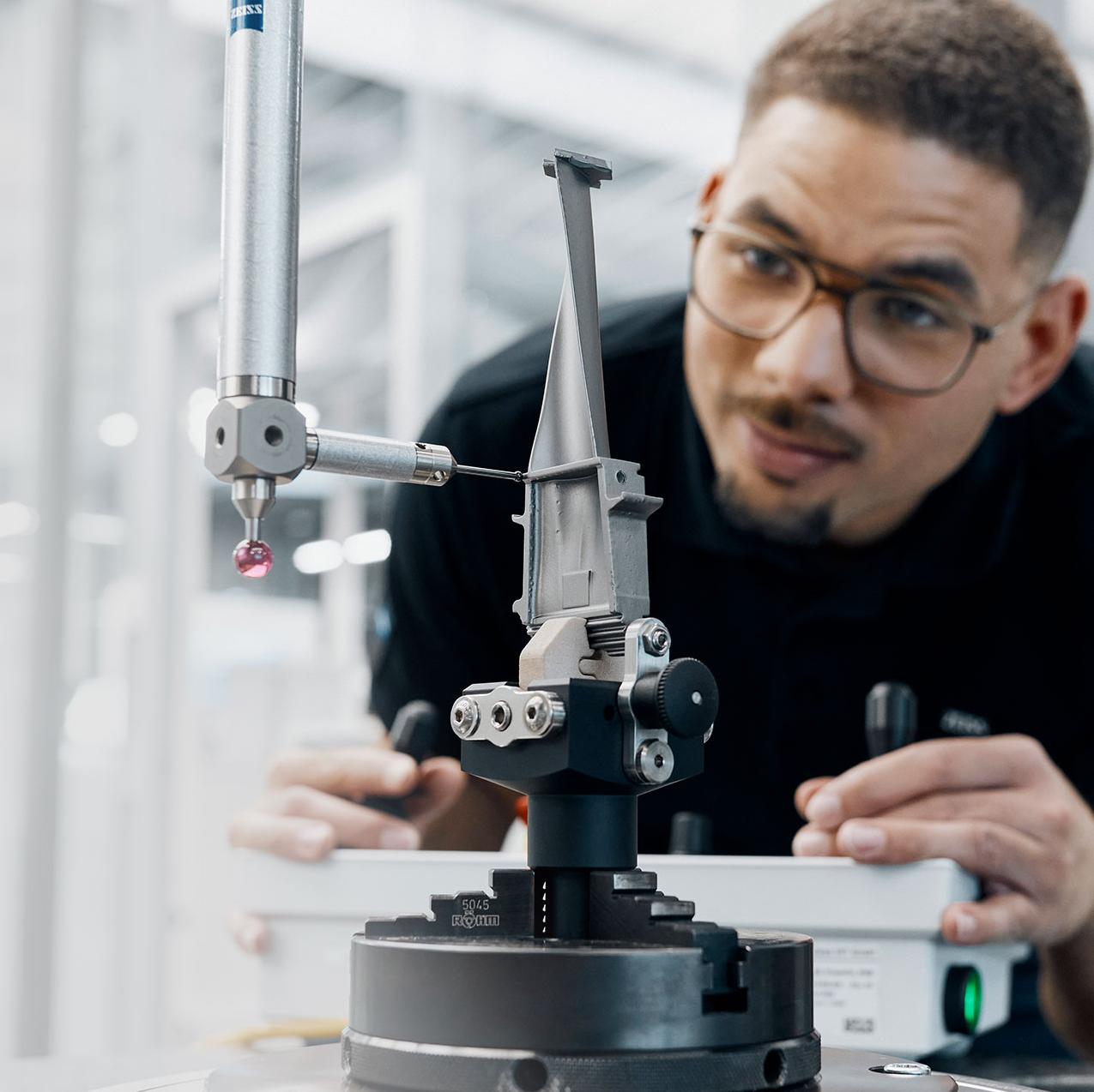 ZEISS KMS Acceleration Mode za uporabo v letalski in vesoljski industriji
