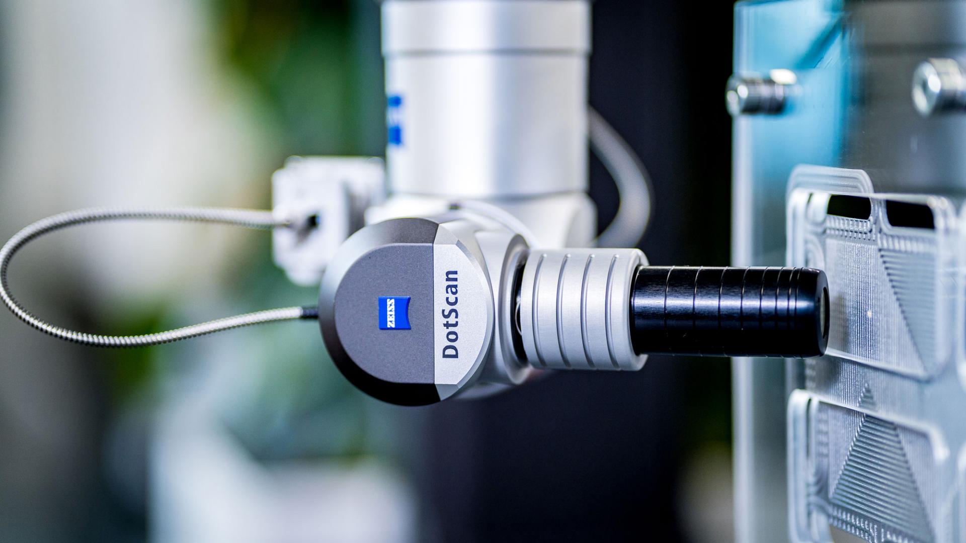 ZEISS DotScan: Optični senzor za zajemanje površin proste oblike